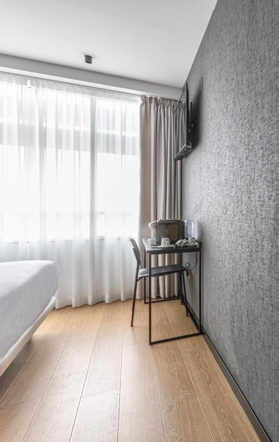 Hotel Forum Ceao Lugo Bagian luar foto