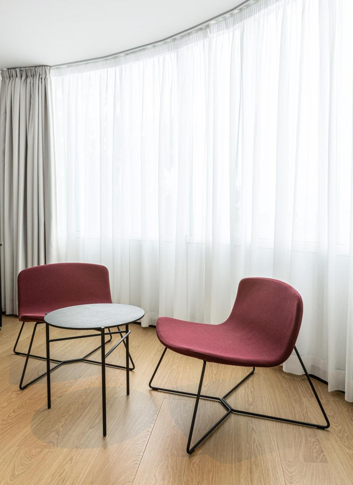 Hotel Forum Ceao Lugo Bagian luar foto