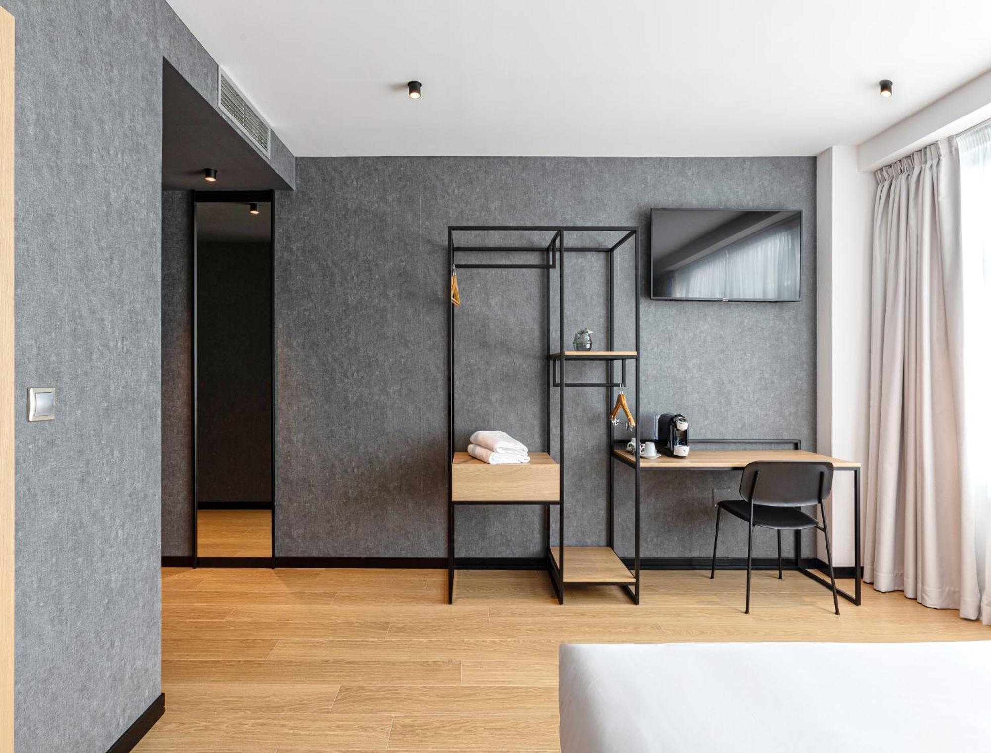 Hotel Forum Ceao Lugo Bagian luar foto